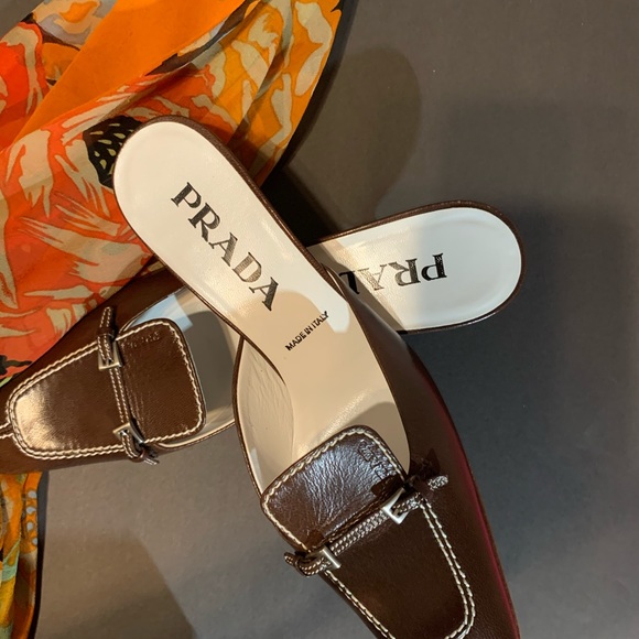 Timeless - Picture 4 of 8